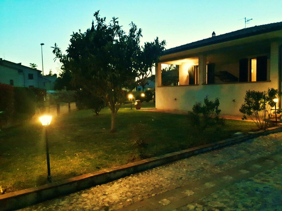 Bed and Breakfast Elisa House à Foligno Extérieur photo