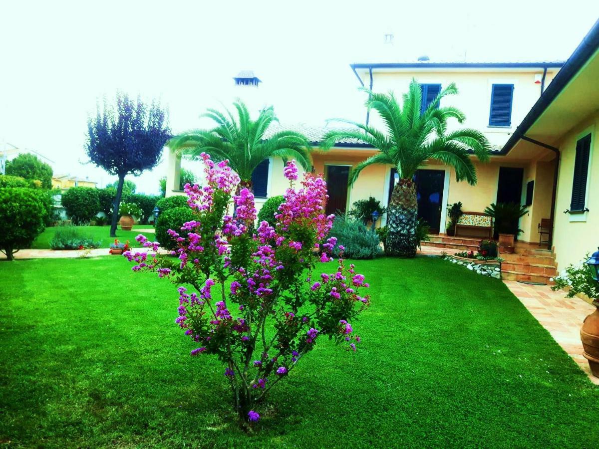 Bed and Breakfast Elisa House à Foligno Extérieur photo